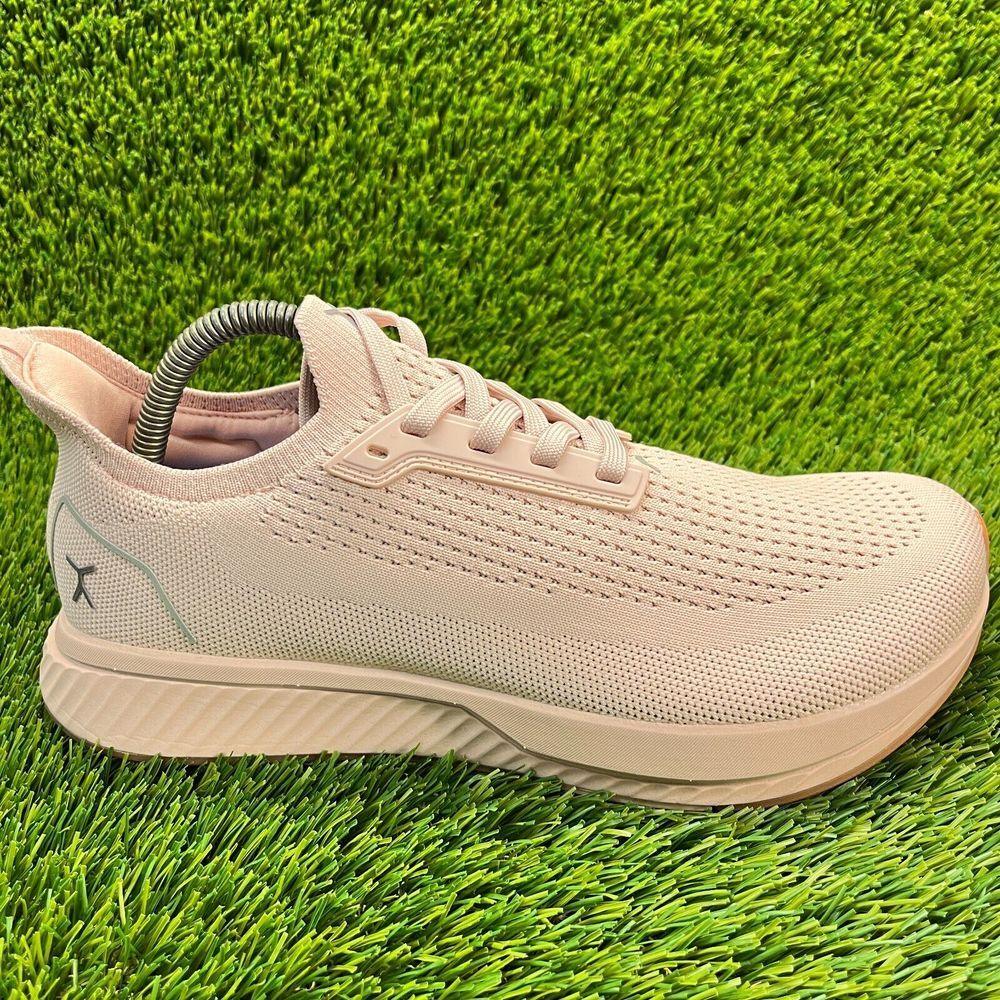 Flux Footwear Adapt Runner
